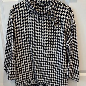Zara Houndstooth Buttoned Sweater